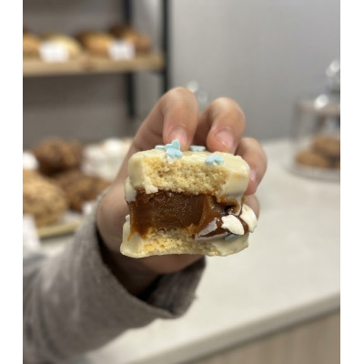 Alfajores bañados