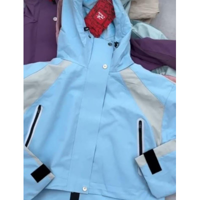 CAMPERA IMPERMEABLE IMPORTADA