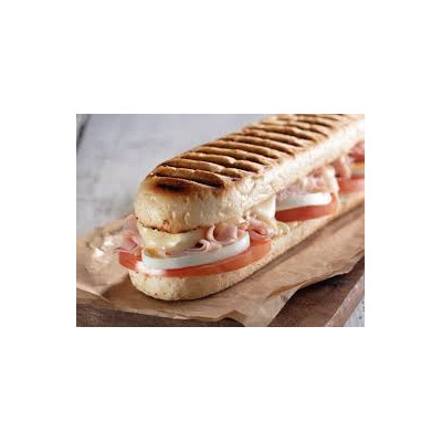 SANDWICH PANINI JAMON QUESO TOMATE Y HUEVO