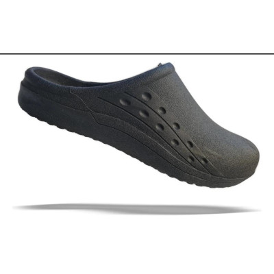 ZUECO COLOR NEGRO TALLE 37-38