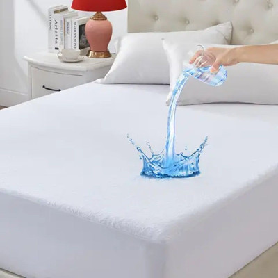 CUBRE COLCHÓN  IMPERMEABLE